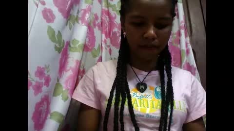 Lydiah online show from October 8, 2:10 pm