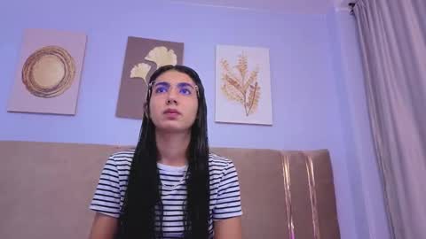 lyl_cristal online show from September 9, 4:01 am
