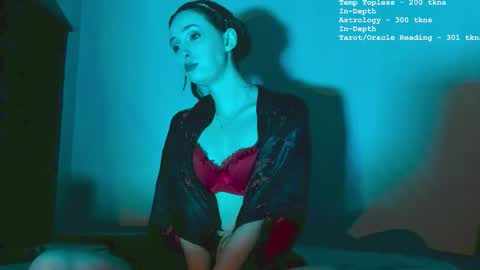 LylacDoll online show from February 4, 1:41 am