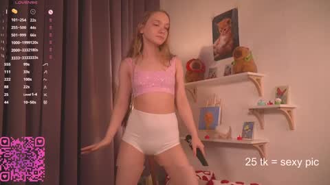 Lyly bambi online show from February 26, 12:41 am