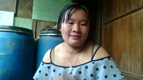 lylymai online show from October 8, 9:02 am