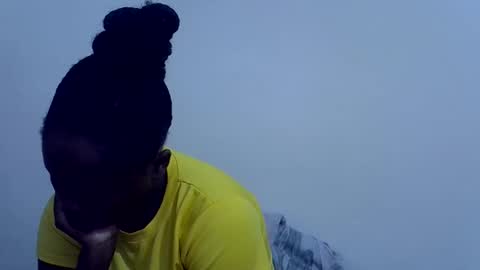 lyn_anna online show from May 21, 2:37 pm