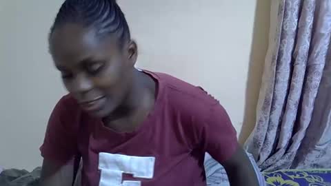 Snapshot of lyn_anna chatting on October 6, 12:00 pm lyn_anna online show from October 6, 12:00 pm