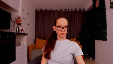 Sara online show from January 16, 4:07 pm
