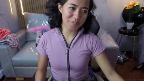 lynn_turner_ online show from February 24, 1:10 pm