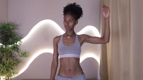 Lynx and Sun  online show from November 28, 1:03 pm