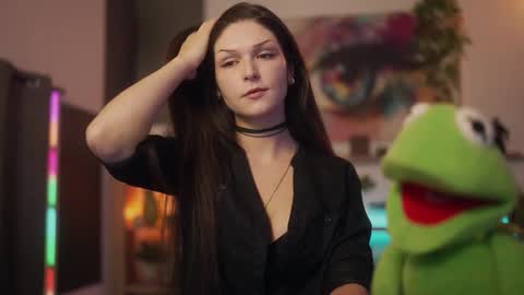 Snapshot of m1agarand chatting on October 3, 9:53 pm M1A Dddy online show from October 3, 9:53 pm