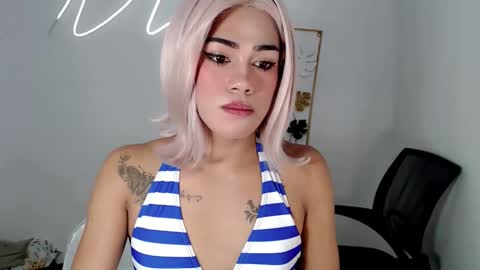 Haley online show from February 19, 6:07 pm