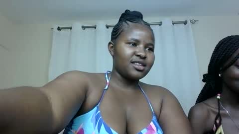 m_pretty_p online show from January 13, 9:41 am