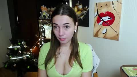 Vikki online show from December 26, 1:32 pm