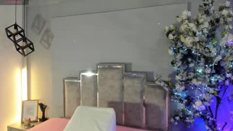 Snapshot of maaracooper chatting on October 13, 7:49 pm Maraacooper online show from October 13, 7:49 pm