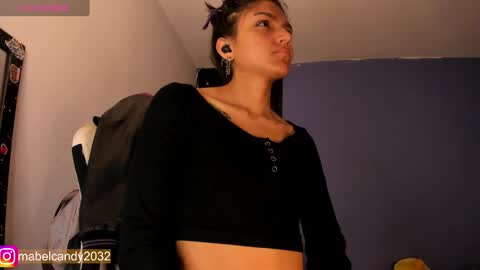 Snapshot of mabel_candy chatting on September 24, 8:19 pm Mabel Candy online show from September 24, 8:19 pm