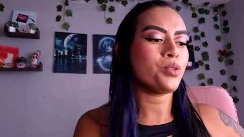 Macey Elliot Modelo Independiente online show from October 17, 7:17 pm