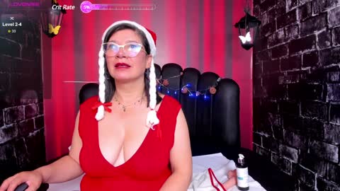 Snapshot of madame_jay chatting on December 25, 2:13 pm Jayden online show from December 25, 2:13 pm