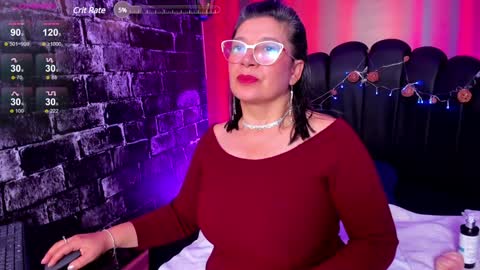 Snapshot of madame_jay chatting on December 28, 11:05 pm Jayden online show from December 28, 11:05 pm