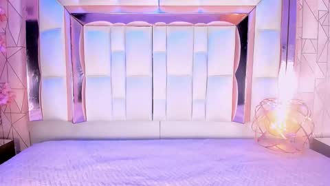 Snapshot of madamedesade01 chatting on October 24, 9:00 pm madamedesade01 online show from October 24, 9:00 pm