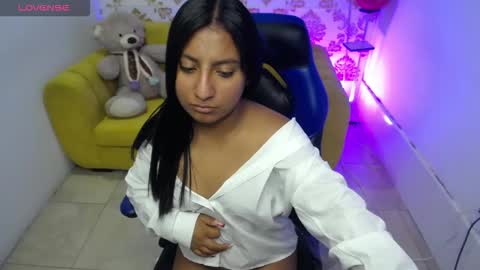 maddisson_m online show from September 17, 1:31 pm