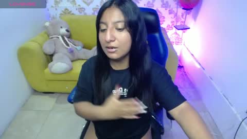 maddisson_m online show from September 12, 7:54 pm
