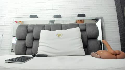 maddy cartter online show from February 5, 4:06 am