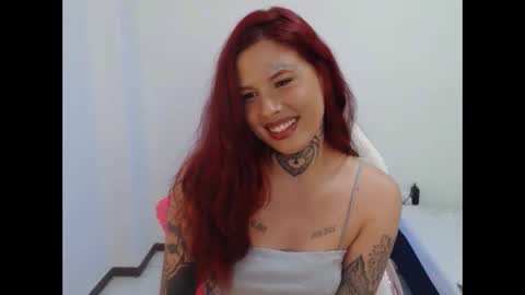 maddy_vicius19 online show from October 6, 3:23 am