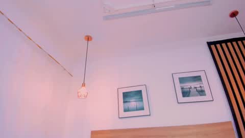 Snapshot of maddycrofft chatting on September 20, 12:25 pm  Maddy Crofft online show from September 20, 12:25 pm