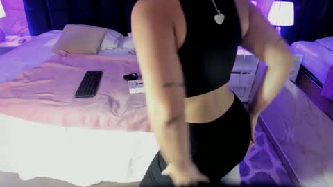 Snapshot of maddysexx_ chatting on September 26, 12:14 pm Maddy online show from September 26, 12:14 pm