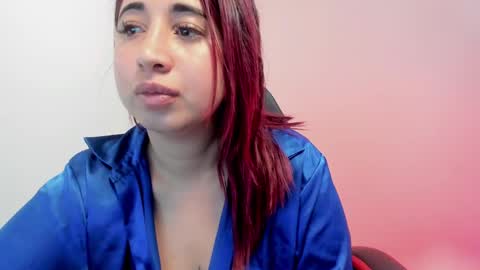 Madelaine  online show from December 3, 11:32 am