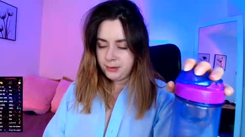 madelamee online show from September 24, 3:44 pm