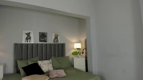 Madie  online show from February 2, 11:53 am