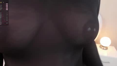 Snapshot of madii_smith chatting on September 17, 5:38 am Madison Smith online show from September 17, 5:38 am