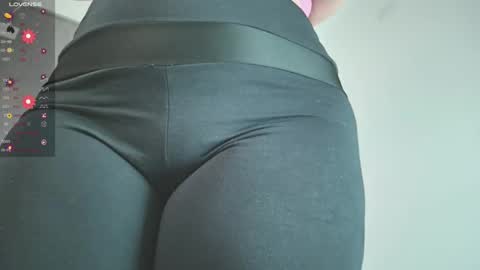 Snapshot of madii_smith chatting on October 7, 12:53 pm Madison Smith online show from October 7, 12:53 pm