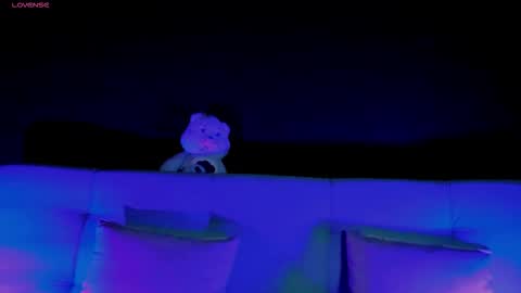 Madison Watson online show from November 6, 10:21 am