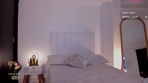Snapshot of madison__evans chatting on December 31, 5:44 am Valentina 1030 530 - online show from December 31, 5:44 am