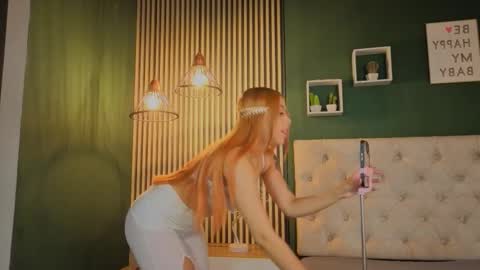 Melissa     700  1400 -5 online show from October 30, 12:50 pm