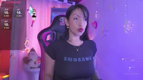 Snapshot of madison_mayer chatting on September 16, 12:35 pm Madison   online show from September 16, 12:35 pm