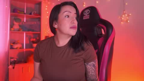 Madison   online show from April 1, 1:41 pm