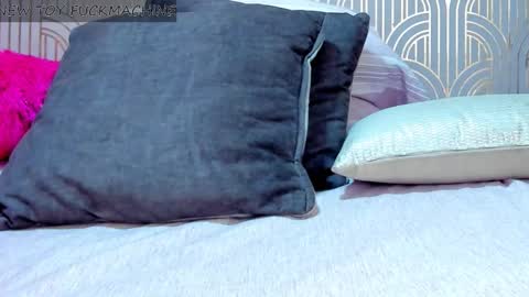   online show from December 19, 6:34 am