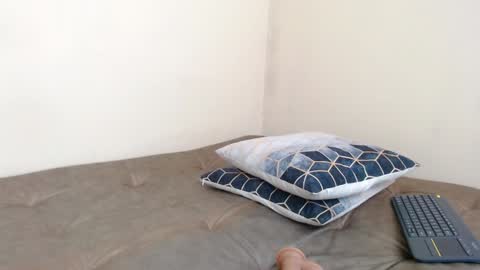 Snapshot of madison_mooney chatting on December 24, 1:06 pm Madison online show from December 24, 1:06 pm