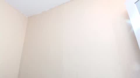 Snapshot of madison_mooney chatting on December 6, 12:49 pm Madison online show from December 6, 12:49 pm