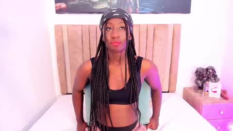 Snapshot of madison_mooney chatting on October 10, 1:16 pm Madison online show from October 10, 1:16 pm