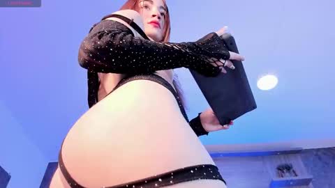 Snapshot of madisonanngel chatting on October 24, 9:55 pm Madison Angel online show from October 24, 9:55 pm