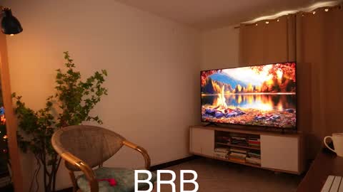 Snapshot of madisonlara chatting on October 19, 6:43 pm madisonlara online show from October 19, 6:43 pm