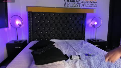 Snapshot of madisson7 chatting on September 21, 3:16 am Madisson online show from September 21, 3:16 am