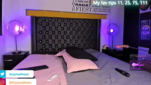 Snapshot of madisson7 chatting on September 23, 3:59 am Madisson online show from September 23, 3:59 am