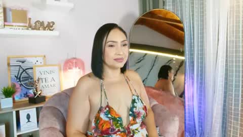 MADISSOONE  online show from February 23, 11:32 pm