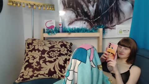 Snapshot of madoka_xxx chatting on February 5, 1:26 am Elizabeth online show from February 5, 1:26 am