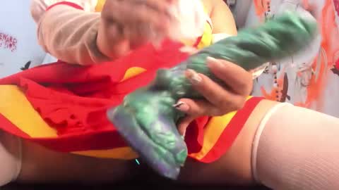 Snapshot of madokaa22 chatting on November 1, 12:53 pm Madoka online show from November 1, 12:53 pm