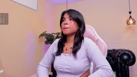 mady_brunette online show from September 25, 6:06 pm