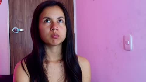 Snapshot of mady_gh chatting on September 20, 3:49 am mady online show from September 20, 3:49 am