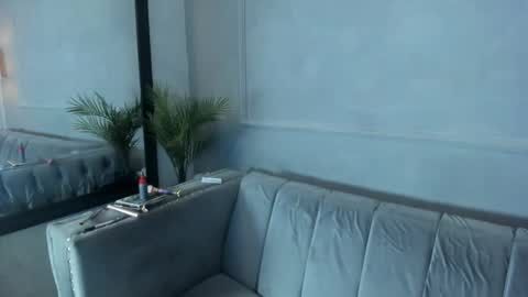 madyscarlett online show from November 4, 1:27 pm